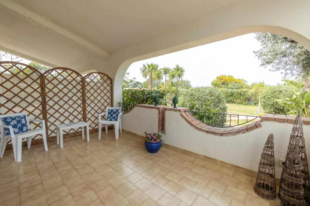 3-Casa Sul Mare Con Piscina Vicino Cefalu Campofelice Di Roccella